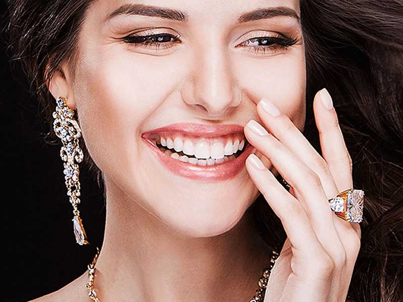 راهنمای انتخاب گوشواره با توجه به فرم صورت