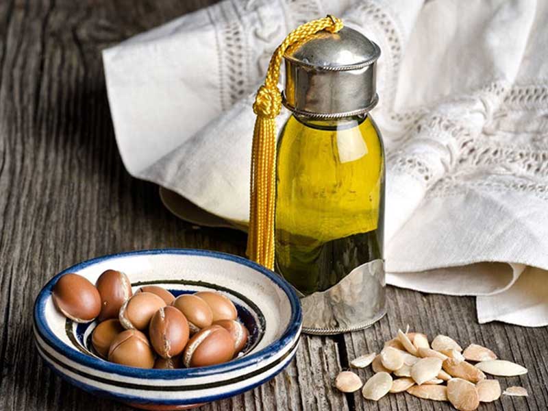 خواص روغن آرگان برای پوست و مو و ناخن
